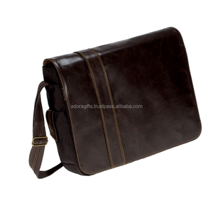 Sacs messagers en cuir marron foncé à prix compétitif - Product Image 1