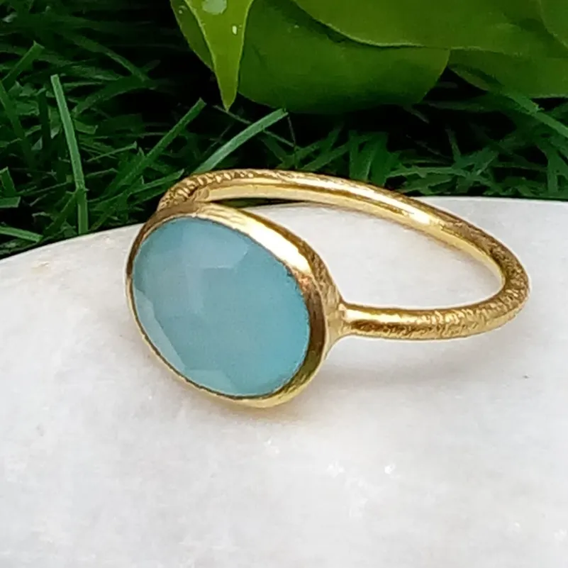 Aqua Chalcedon 9*11mm Edelstein 925 Silber über vergoldeten radium beschichteten Ringen