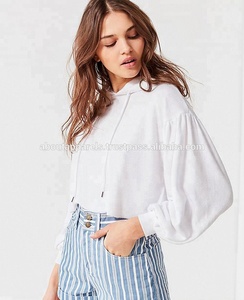 เสื้อครอปแขนยาวแฟชั่นผู้หญิงสุดฮิตปี 2022 รุ่น 2026 เสื้อฮู้ดแขนบอลลูนและเสื้อครอป - Product Image 2