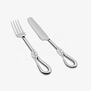 Juego de Cubiertos de Acero Inoxidable con Diseño Único, Tenedor y Cuchillo en Espiral con Cuchara, Utensilios Metálicos Duraderos - Product Image 6