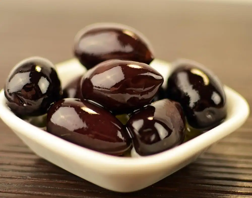 Tasty Fresh Black and Green Olive for sale!