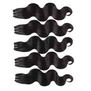 Single Drawn Cuticle Aligned Double Weft Remy Hair Extension Natural Body Wave in <b>One</b> <b>Direction</b> with Natural Color - Product Image 4