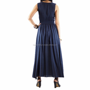 NAPAT ชุดเดรสยาวลำลองสีเข้ม,เสื้อผ้าผู้หญิงสำหรับฤดูร้อน - Product Image 4
