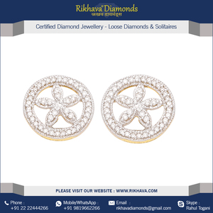 Paire de boucles d'oreilles Rikhava Diamonds en or jaune avec diamants taille brillant rond, luxueuses et élégantes pour femme, idéales pour mariage et anniversaire - Product Image 2