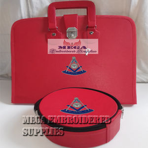 กระเป๋าใส่ผ้ากันเปื้อนสำหรับเครื่องราชอิสริยาภรณ์เมสัน งานปักมือแบบครอสติช งานฝีมือรูปทรงสี่เหลี่ยม ทำจากหนังเทียม - Product Image 2