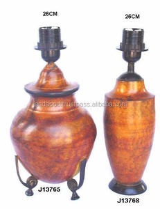 ฐานโคมไฟโลหะทองเหลืองในสไตล์เรืออินเดียแบบดั้งเดิมพร้อมโคมไฟตั้งโต๊ะโลหะ Patina - Product Image 2