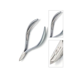 Cortacutículas profesional estilo Nghia modelo D-01 con mandíbulas de 12-14-16 mm y cortaúñas de mandíbula completa extra afilado, hecho con acero japonés por LCI - Product Image 3