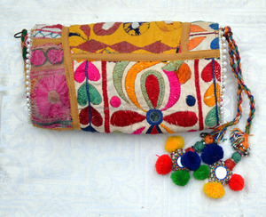 Banjara-Bolso de mano, Bolsa tribal hecha a mano, bolso indio banjara - Product Image 5