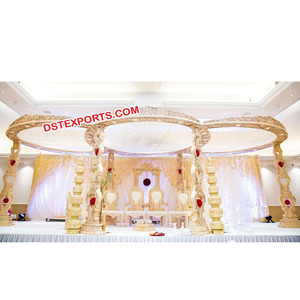 Mandap de Madera Tallada para Bodas, Diferentes Diseños, Mandap de Madera Tallada para Bodas Hindúes, Diseñador de Mandaps de Madera, Venta al por Mayor en Australia y EE. UU. - Product Image 1