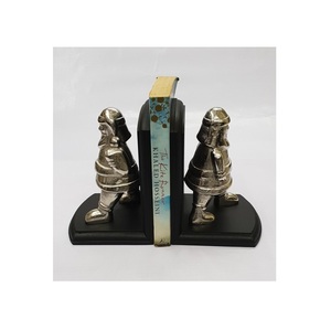 Sujetalibros Hechos a Mano con Logotipo Personalizado, Diseño Elegante y Moderno, Sujetalibros Decorativos de Aluminio Antiguo Hechos a Mano para el Hogar - Product Image 1