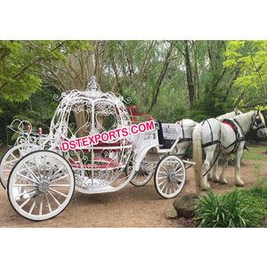 Carruaje de lujo con diseño de caballo de calabaza de Cenicienta, carruaje de lujo para boda - Product Image 1