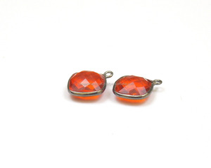 Piedra preciosa de cuarzo rojo, chapado en oro y plata, forma de cojín de 12mm, bisel hecho a mano facetado, piedra natal de moda, todas las joyas - Product Image 1