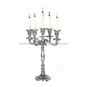 Candélabres décoratifs à 5 bras en argent poli Antique - Product Image 1