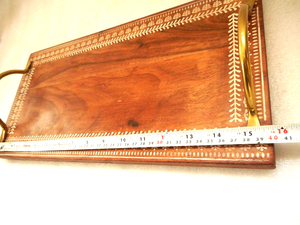Bandeja de Servicio Decorativa con Diseño Nuevo, Grabado Láser y Asa Dorada - Product Image 3