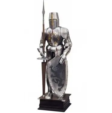 Cavaleiro medieval terno armadura com cicatriz e espada