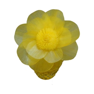 Wholesale Sola Wood Flower Reed <b>Diffuser</b> Decor Home Fragrance <b>Scent</b> with Dried Rose Boxed Ins Style Handmade Stem - Product Image 4