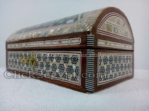 Caja de Joyería Rectangular de Lujo J27 con Cerradura de Madera y Madreperla - Product Image 4