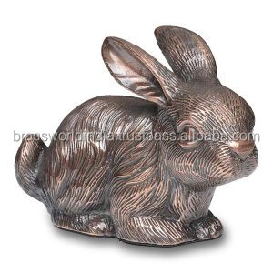 Brassworld India's Precious Kitty Brass Pet Funeral Urn Premium Supplies for <b>Cat</b> <b>Memorial</b> Services - Product Image 5