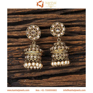 Muy demandado elegante antiguo chapado en oro Jhumki pendiente 17113 Lct en joyería al por mayor - Product Image 2