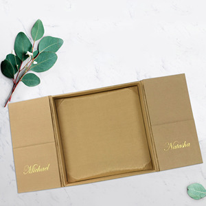 Elegante caja de invitación de seda tailandesa y seda sintética de forma cuadrada para decoraciones de boda - Product Image 3