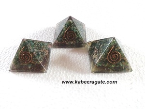 Pyramide d'orgone en pierre précieuse, pyramide Aventurine verte, vente en gros, livraison gratuite - Product Image 2
