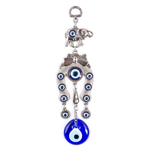 La herradura y Elephnad que colgando de la pared decoración, hecho a mano de vidrio mal de ojo - Product Image 1