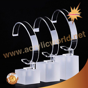 Anneau en C transparent personnalisé, cube de montre, support de base d'affichage en acrylique, présentoir de montre, bloc de montre en cube - Product Image 1