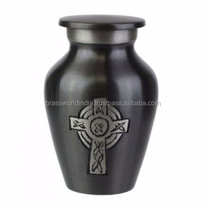 Urna Funeraria para Bebé Estilo Americano Color Azul Cielo con Hojas de Brassworld India - Product Image 3