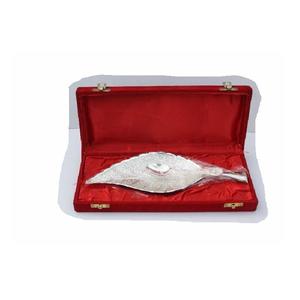 Cuenco de latón plateado con patrón en relieve, caja de terciopelo rojo, regalos de boda, cuencos de latón - Product Image 2
