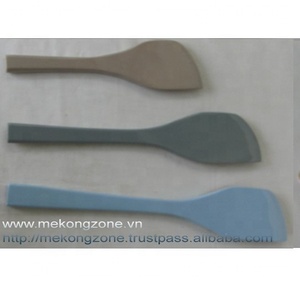 Cuillère en bambou naturel torsadé de haute qualité, écologique et durable, fourchette forgée laquée, artisanale, couleur personnalisable, décoration de fêtes - Product Image 1