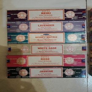 Satya ธูปผสมกลิ่นแบบม้วนมือบรรจุ15กรัมจากอินเดีย - Product Image 3