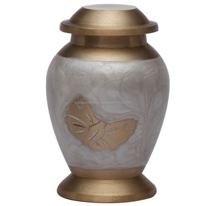 Urna Funeraria para Bebé Estilo Americano Color Azul Cielo con Hojas de Brassworld India - Product Image 2