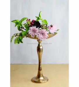 Jarrón de Metal Dorado con Pedestal para Flores, Centro de Mesa para Bodas, Decoración del Hogar, Dorado, Perfecto para Crear Arreglos Florales - Product Image 1