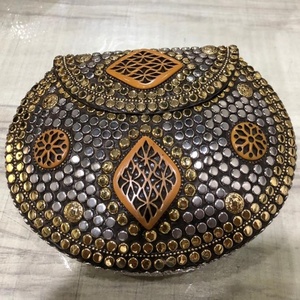 Lametierartz-bolsas de Metal de mosaico hechas a mano, fabricación de bolsas de metal de piedra Multi y dorada, india - Product Image 3