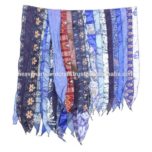 Fabricant d'écharpes vintage, grossiste en Inde, foulards et écharpes, patchs sari indiens réversibles à rayures colorées - Product Image 3