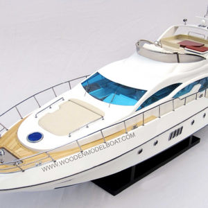 เรือจำลองไม้ AZIMUT 70 - งานฝีมือไม้ - Product Image 1