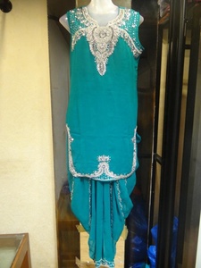 ชุดสูทปัญจาบ Salwar Design-ชุดปักลายแบบปัญจาบ-Dhoti Patiala Salwar Kameez - Product Image 3
