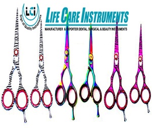 Tijeras de peluquería profesionales de color rosa, tijeras afiladas para uso en salón, hechas de acero inoxidable japonés por Life Care Instruments. - Product Image 3