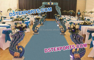 Columnas Decorativas Estilo Pavo Real para Pasillo de Boda, Columnas de Diseño Doradas de Fibra para Pasillo, Decoración de Columnas para Pasillo de Boda India, Reino Unido - Product Image 6