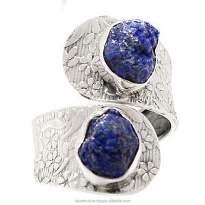 Bague fine faite à la main avec pierre brute azurite bleue pierre de naissance de septembre pierre brute bijoux bague lunette ensemble cadeau parfait pour maman papa - Product Image 1