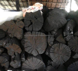 ถ่านไม้เนื้อแข็งไร้ควันไร้กลิ่น สีดำ สำหรับบาร์บีคิวและฮุคกะ ทำจากกะลามะพร้าว แคลอรี่ 700 จูล ปริมาณเถ้า 5% - Product Image 4