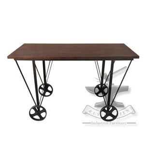 Table à manger industrielle en bois massif et en fer pour la construction, utilisation extérieure du salon et du restaurant scolaire - Product Image 5