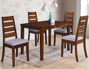 Meubles de salle à manger modernes de malaisie avec dessus de table en bois massif et chaise de salle à manger 4 places - Product Image 1