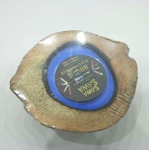 เทียนเปลือกมะพร้าวทำด้วยมือพร้อมแท่งขี้ผึ้งพาราฟินกลิ่นหอมดีไซน์แปลกใหม่สำหรับการตกแต่งวันหยุดและคริสต์มาส - Product Image 1