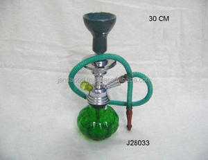 Cachimba de vidrio con Base de color verde, piezas de Metal y cerámica, para uso y decoración - Product Image 2