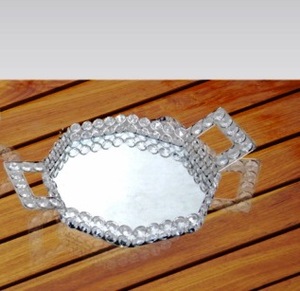 Boîte à bijoux en verre cristal en forme de triangle pour la décoration de la maison cadeau décoratif de mariage fabriqué à partir de matériaux de haute qualité en vrac - Product Image 6
