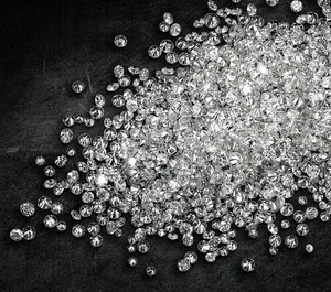 Excellente clarté VS2 1.2mm diamant rond naturel à coupe brillante - Product Image 1