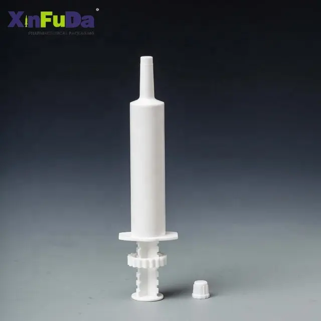 Siringa dosata a punta larga di alta qualità siringhe per imballaggio in gel dewormer palatable in plastica da 30ml utilizzate in veterinaria made in china