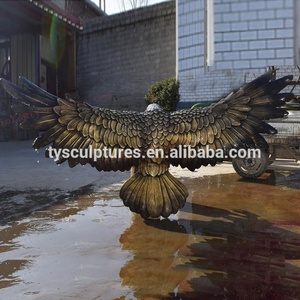 Nuovo Prodotto: Grande Scultura da Giardino in Metallo Bronzato a Forma di Falco/<span class=keywords><strong>Aquila</strong></span> - Product Image 2