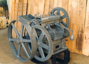Manual Sugarcane Crusher / <strong>Juicer</strong> Machine